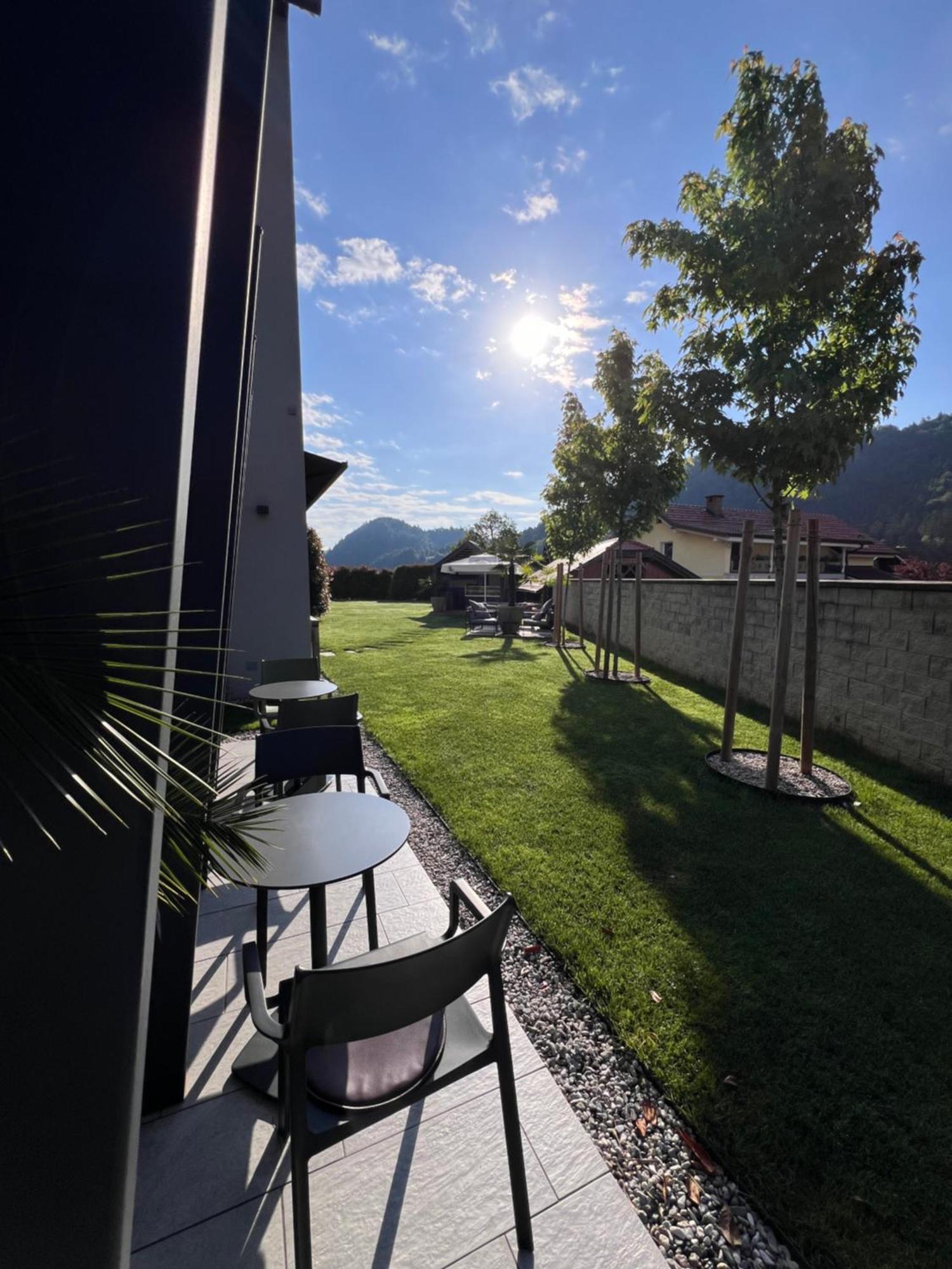 ホテル Na Vasi Restavracija In Prenocisca Škofja Loka エクステリア 写真